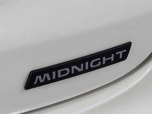 Certified 2024 Nissan Murano SV w/ SV Midnight Edition Package image 24