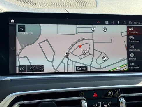 Used 2022 BMW X7 xDrive40i w/ Premium Package image 24