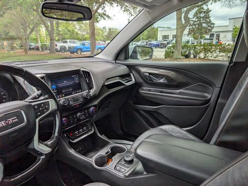 Used 2020 GMC Terrain SLT FWD image 13
