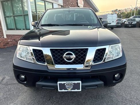 Used 2016 Nissan Frontier SV w/ SV Value Truck Package AWD/4WD image 2