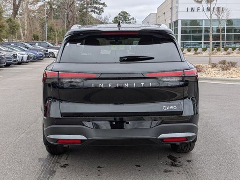 New 2026 INFINITI QX60 Luxe w/ Cargo Package image 4