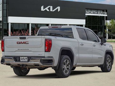 Used 2021 GMC Sierra 1500 SLT w/ X31 Off-Road Package image 6