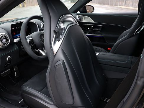 Used 2025 Mercedes-Benz AMG GT 63 image 56