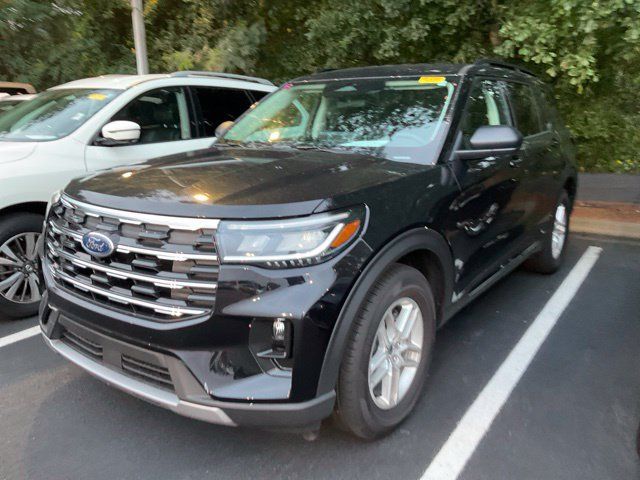 Used 2026 Ford Explorer Active w/ Active Comfort Package RWD image 10