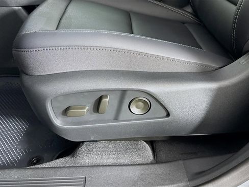 New 2026 GMC Terrain Elevation w/ Elevation Premium Package image 20