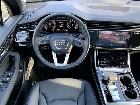 Used 2025 Audi Q7 3.0T Premium Plus w/ Premium Plus Package image 5
