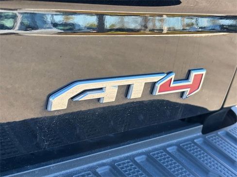 Used 2023 GMC Sierra 1500 AT4 w/ Technology Package image 12