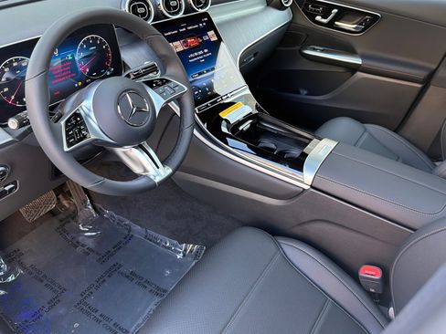 New 2027 Mercedes-Benz GLC 300 image 9