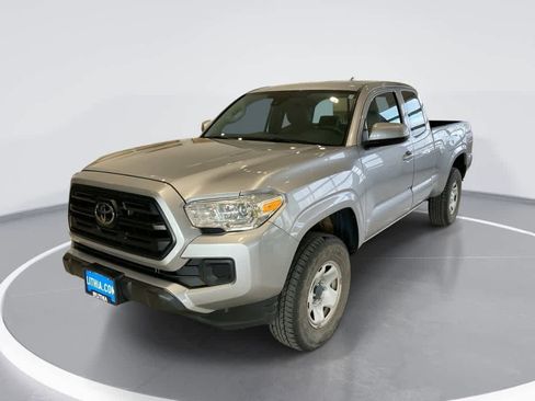 Certified 2018 Toyota Tacoma SR image 1