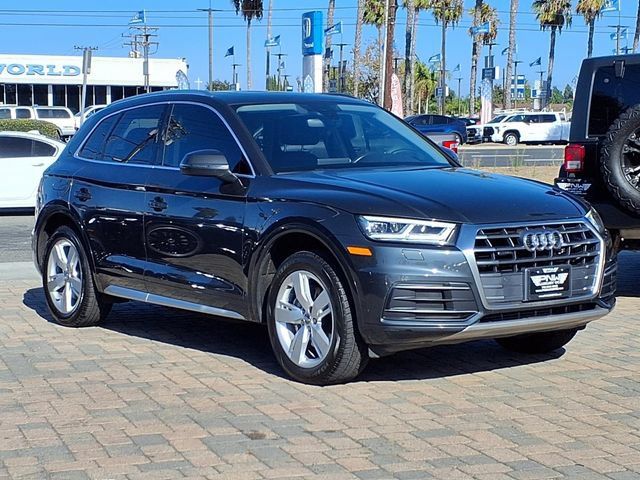 Used 2018 Audi Q5 2.0T Premium Plus w/ Premium Plus Package AWD/4WD image 3