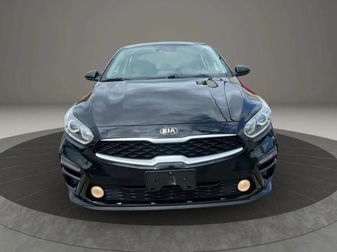 Used 2019 Kia Forte LXS FWD image 2
