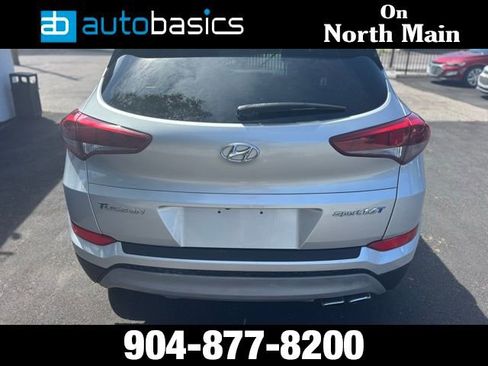 Used 2017 Hyundai Tucson Sport w/ Cargo Package FWD image 5