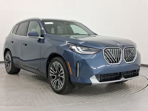 New 2026 BMW X3 xDrive30 w/ Premium Package image 7