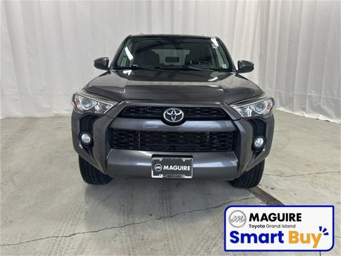 Used 2016 Toyota 4Runner SR5 image 31