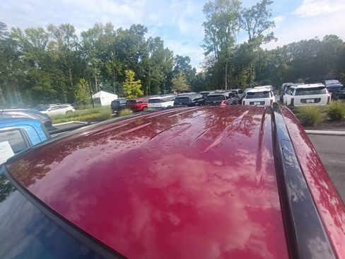 Used 2020 Toyota RAV4 LE FWD image 6