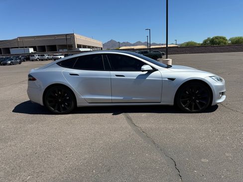 Used 2018 Tesla Model S 100D image 4