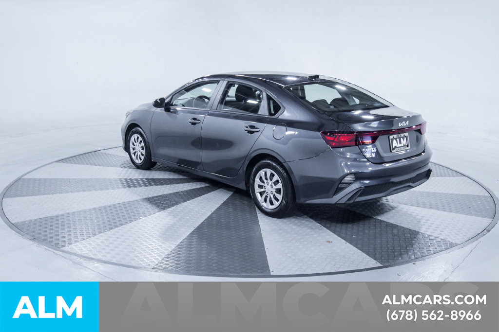 Used 2024 Kia Forte LX FWD image 7