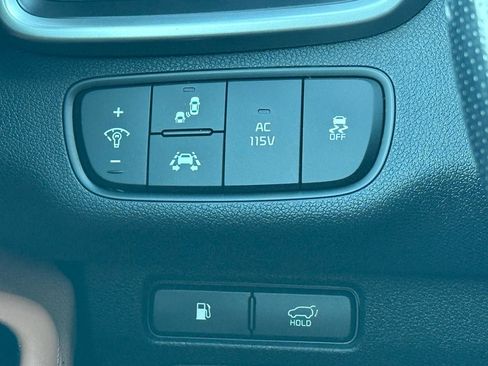 Used 2019 Kia Sorento SX image 15