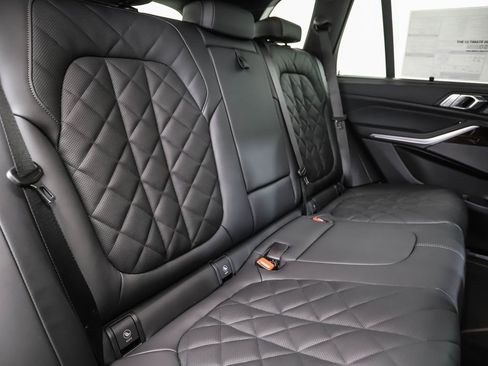 New 2026 BMW X5 xDrive40i w/ M Sport Package image 28