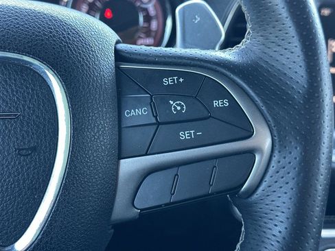 Used 2016 Dodge Challenger SRT Hellcat image 16