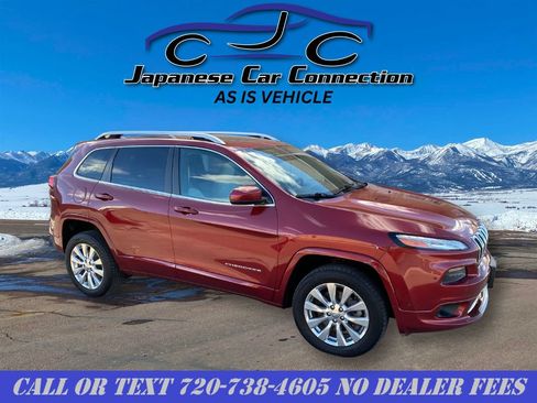 Used 2016 Jeep Cherokee Overland w/ Technology Group AWD/4WD image 6