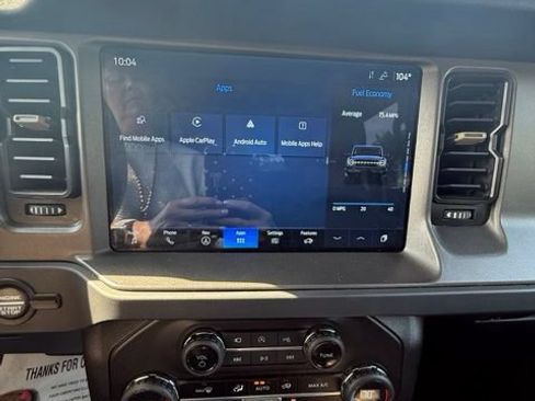 Used 2025 Ford Bronco Badlands AWD/4WD image 14