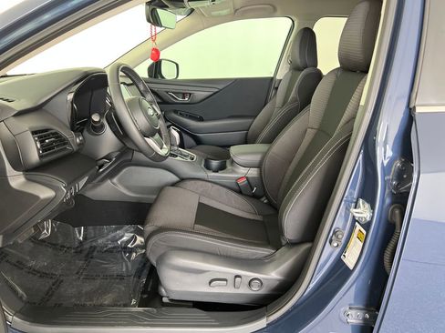 Certified 2025 Subaru Outback Premium w/ Popular Package #1A AWD/4WD image 11