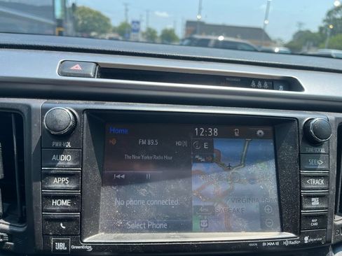 Used 2018 Toyota RAV4 Limited w/ All Weather Liner Package AWD/4WD image 19