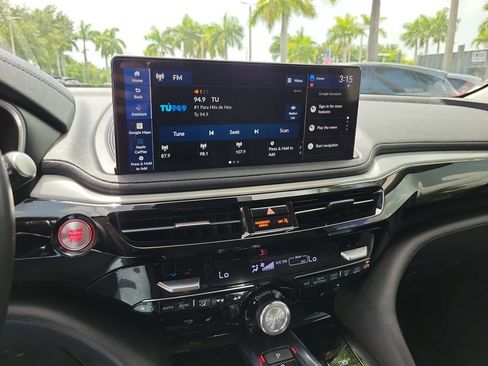 Used 2025 Acura MDX FWD image 28