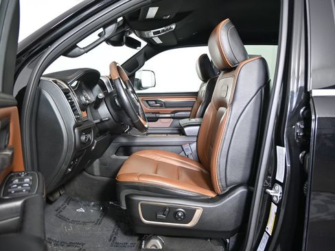 Used 2022 RAM 1500 Limited w/ Body-Colour Bumper Group AWD/4WD image 21