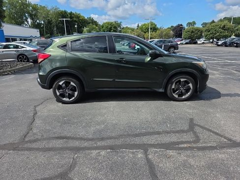 Used 2018 Honda HR-V EX image 8