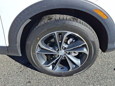 Certified 2022 Buick Encore GX Select image 27