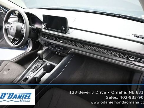 Used 2023 Honda Accord EX image 40