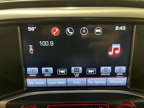 Used 2016 GMC Sierra 1500 SLT w/ SLT Premium Package image 32