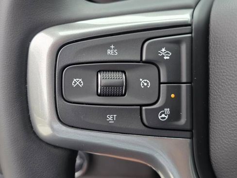Used 2025 Chevrolet Silverado 1500 LT Trail Boss AWD/4WD image 21