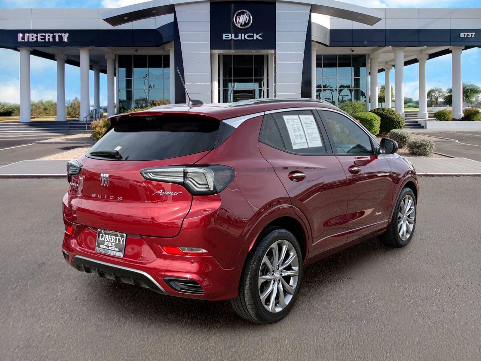 Used 2024 Buick Encore GX Avenir w/ Avenir Technology Package FWD image 3