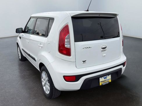 Used 2013 Kia Soul + w/ Audio Pkg image 3