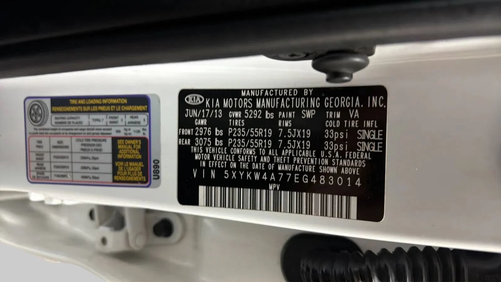 Used 2014 Kia Sorento SX w/ 3rd Row Package FWD image 24