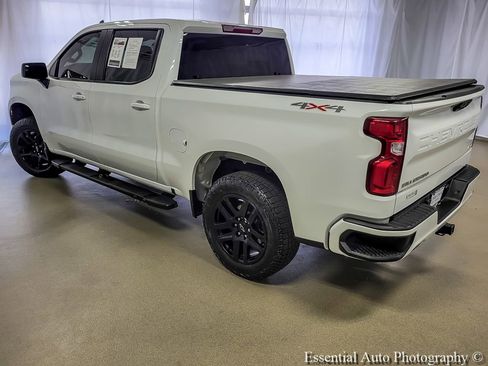 Used 2024 Chevrolet Silverado 1500 RST AWD/4WD image 7