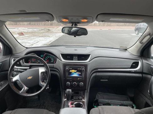 Used 2016 Chevrolet Traverse LT w/ Style and Technology Package image 33