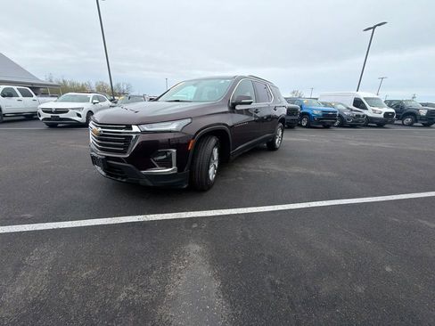 Used 2022 Chevrolet Traverse LT AWD/4WD image 3