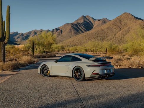 Used 2023 Porsche 911 GT3 RWD image 7