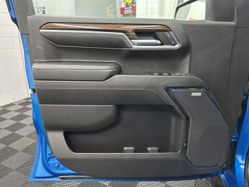 Used 2023 Chevrolet Silverado 1500 RST w/ Convenience Package II image 19