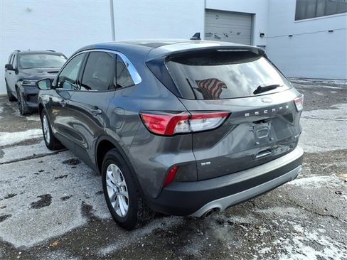 Used 2022 Ford Escape SE w/ Convenience Package image 7