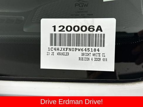 Used 2023 Jeep Wrangler Unlimited Rubicon AWD/4WD image 30