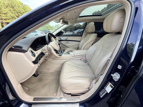 Used 2016 Mercedes-Benz S 550 4MATIC Sedan image 9