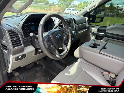 Used 2018 Ford F250 XL w/ STX Appearance Package RWD image 16