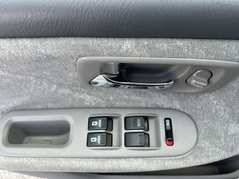 Used 2004 Honda Odyssey EX image 14