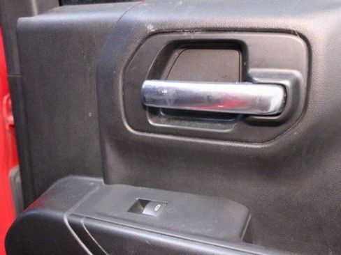 Used 2020 Chevrolet Silverado 1500 Custom Trail Boss w/ Custom Convenience Package image 13