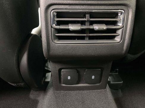 New 2026 Lincoln Corsair Premiere image 19